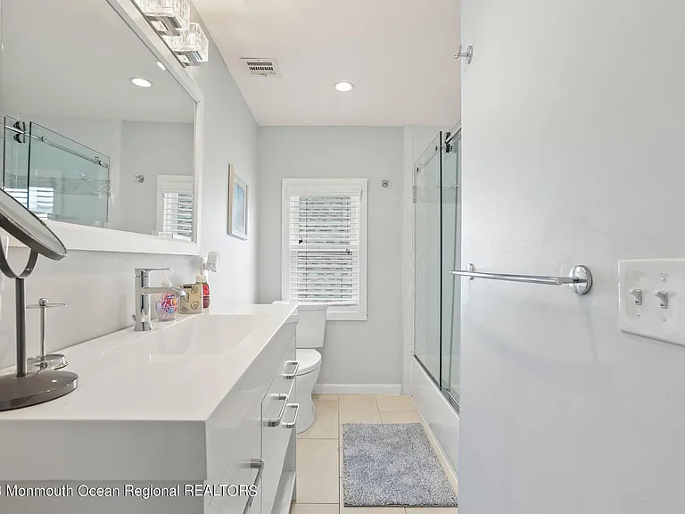 107 17th Ave — Photo 18