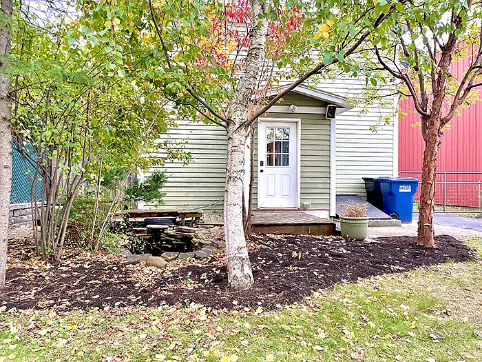 318 Marcellus St — Photo 23