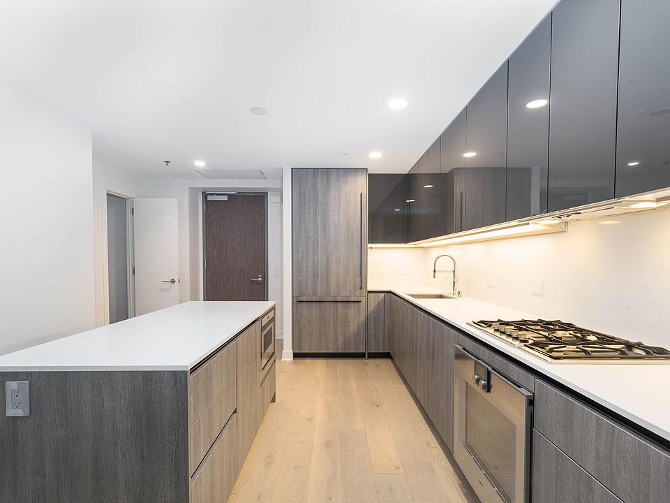 1st image of 201 Folsom St #6F-L