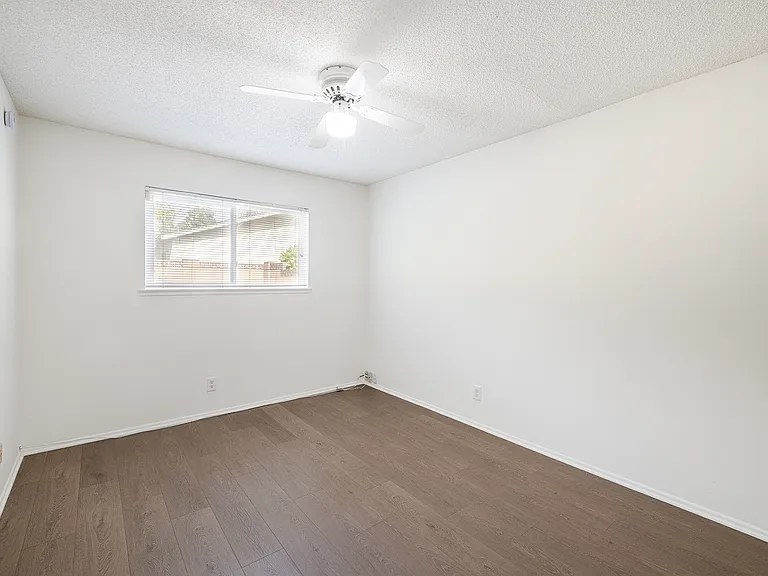 3383 Copley St — Photo 9