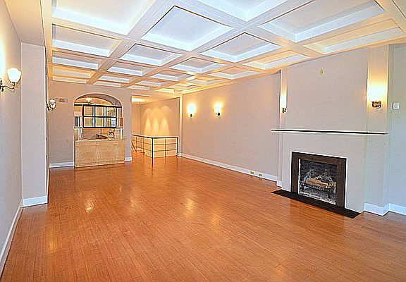 4th image of 346 E 51st St APT 1F
