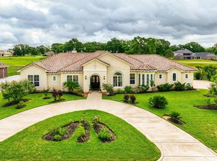230 Lawrence Marshall Dr, Hempstead, TX 77445