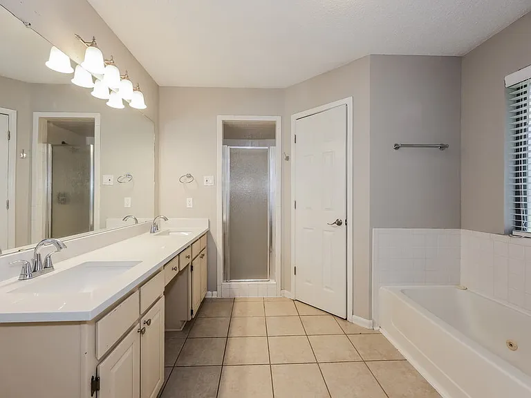 7712 Partridge Dr — Photo 11