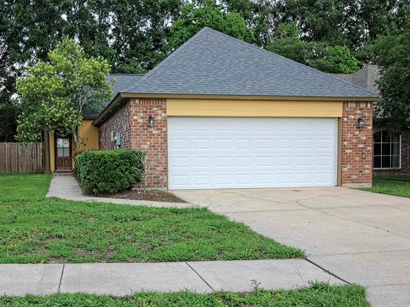 5217 Eastbay Dr, Baton Rouge, LA 70820