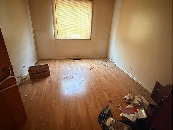 4th image of 55060 National Rd