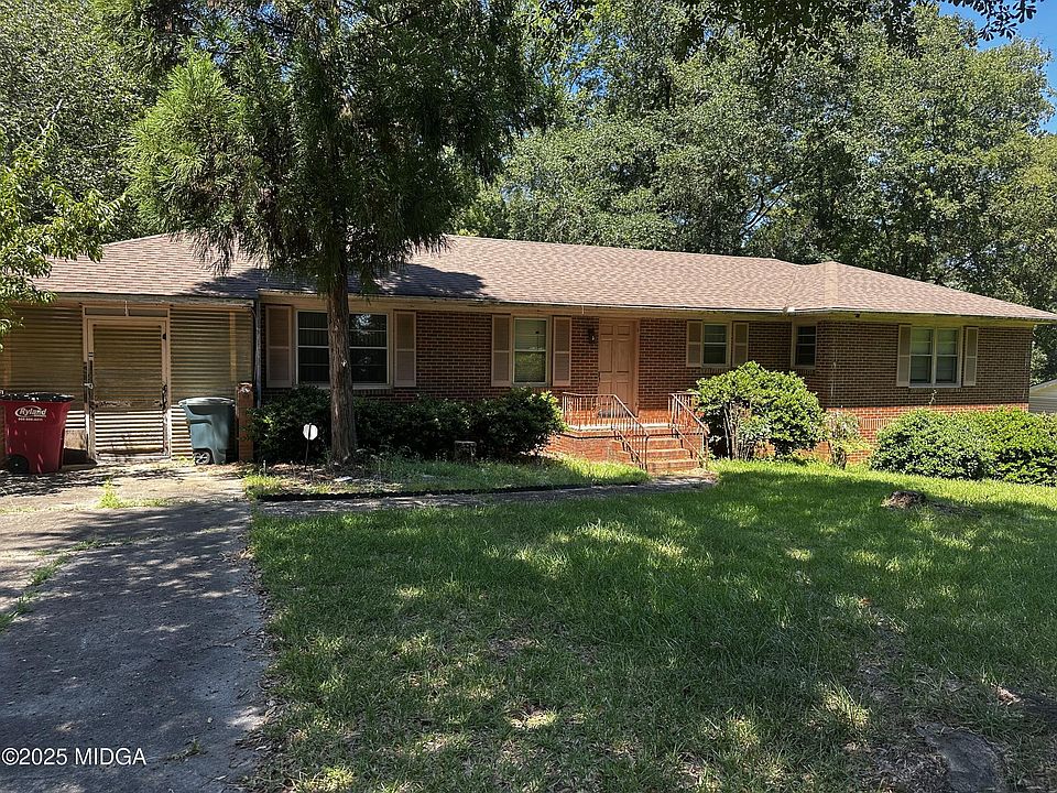 1st image of 470 General Winship Dr S