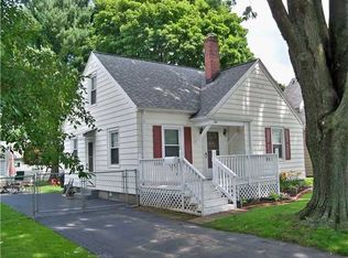30 Burling Rd, Rochester, NY 14616