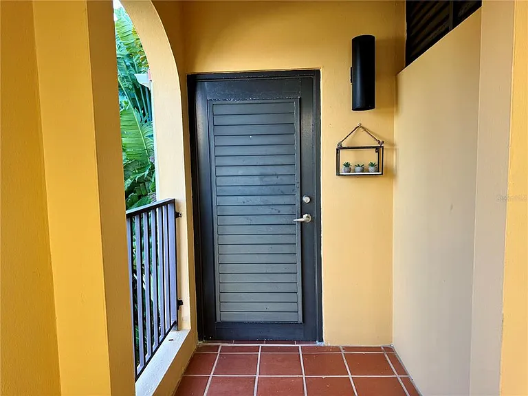 100 Candelero #2067 — Photo 17