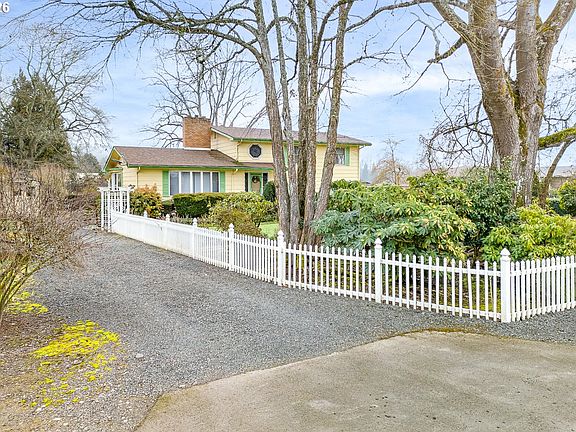 4th image of 89805 Sprague Rd