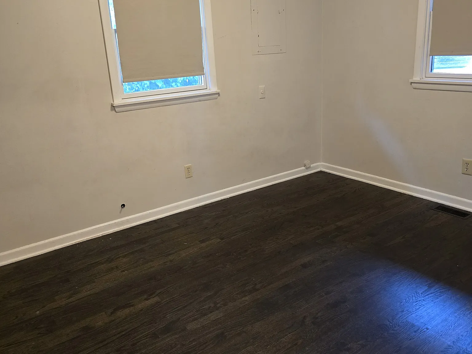 2 bed, 1227 sqft, $1,349 — Photo 4
