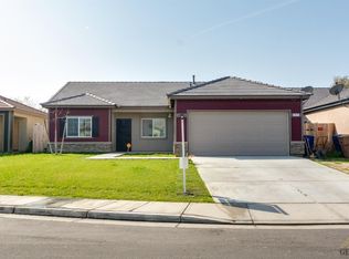 319 Count Fleet Way, Bakersfield, CA 93307