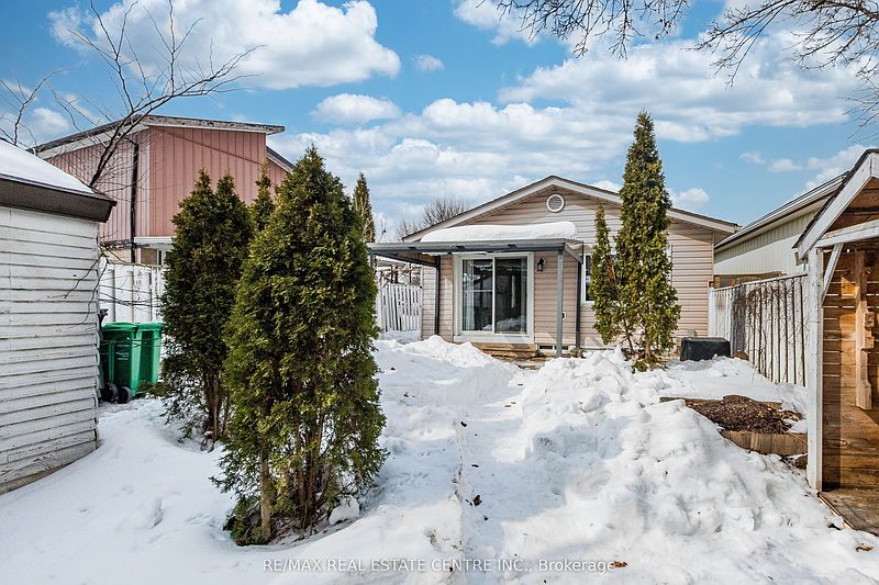 Brampton House for rent - 3 Bedrooms — photo 45