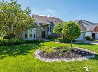 320 Avenue De Lafayette, Monroe, MI 48162