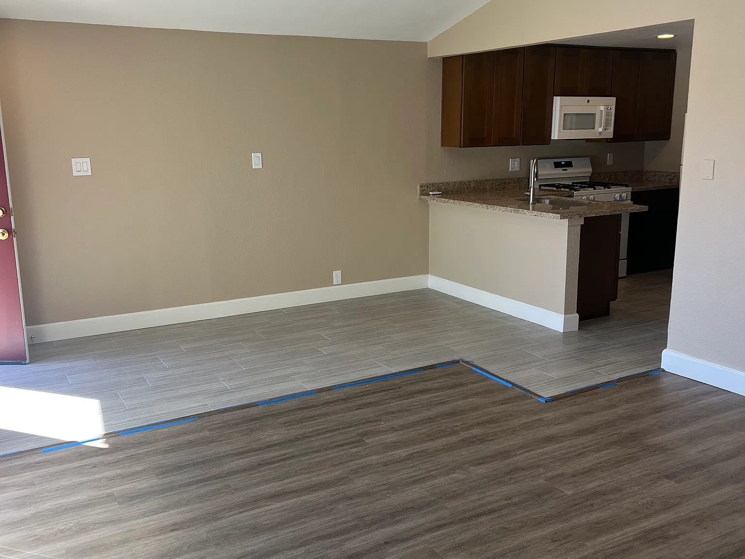 1 bed, 750 sqft, $1,400 — Photo 2