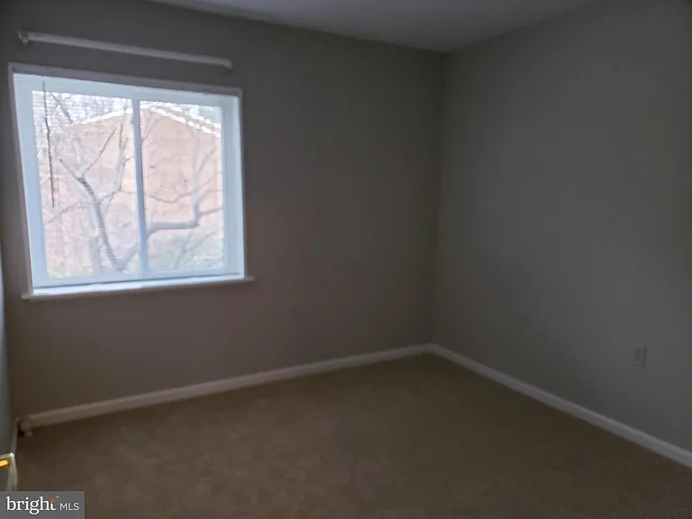 1434 Northgate Sq #22B — Photo 11