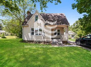 1911 N Broadway St, Peoria, IL