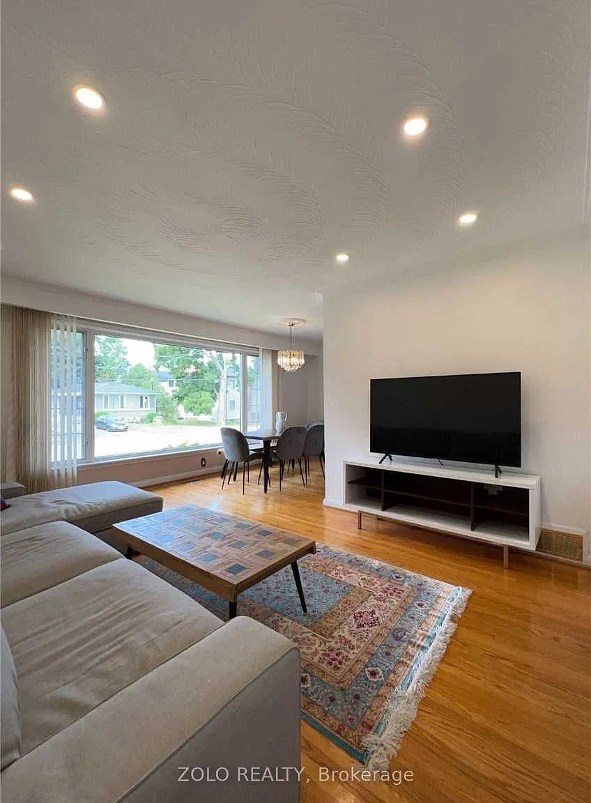 3 bed, $2,800 — Photo 2
