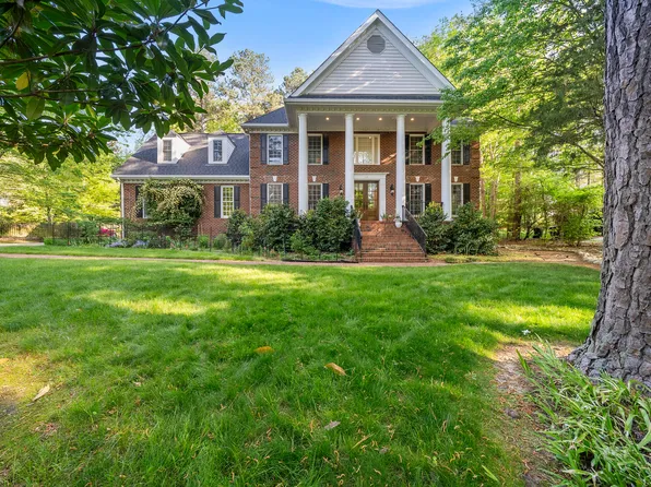 104 Arcadia Ln, Chapel Hill, NC 27514