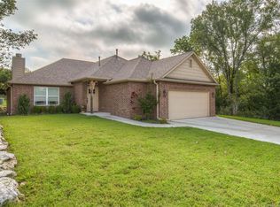 4821 S McKinley Ave, Sand Springs, OK 74063