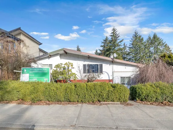 13105 64th Ave, Surrey, BC V3W 1X8