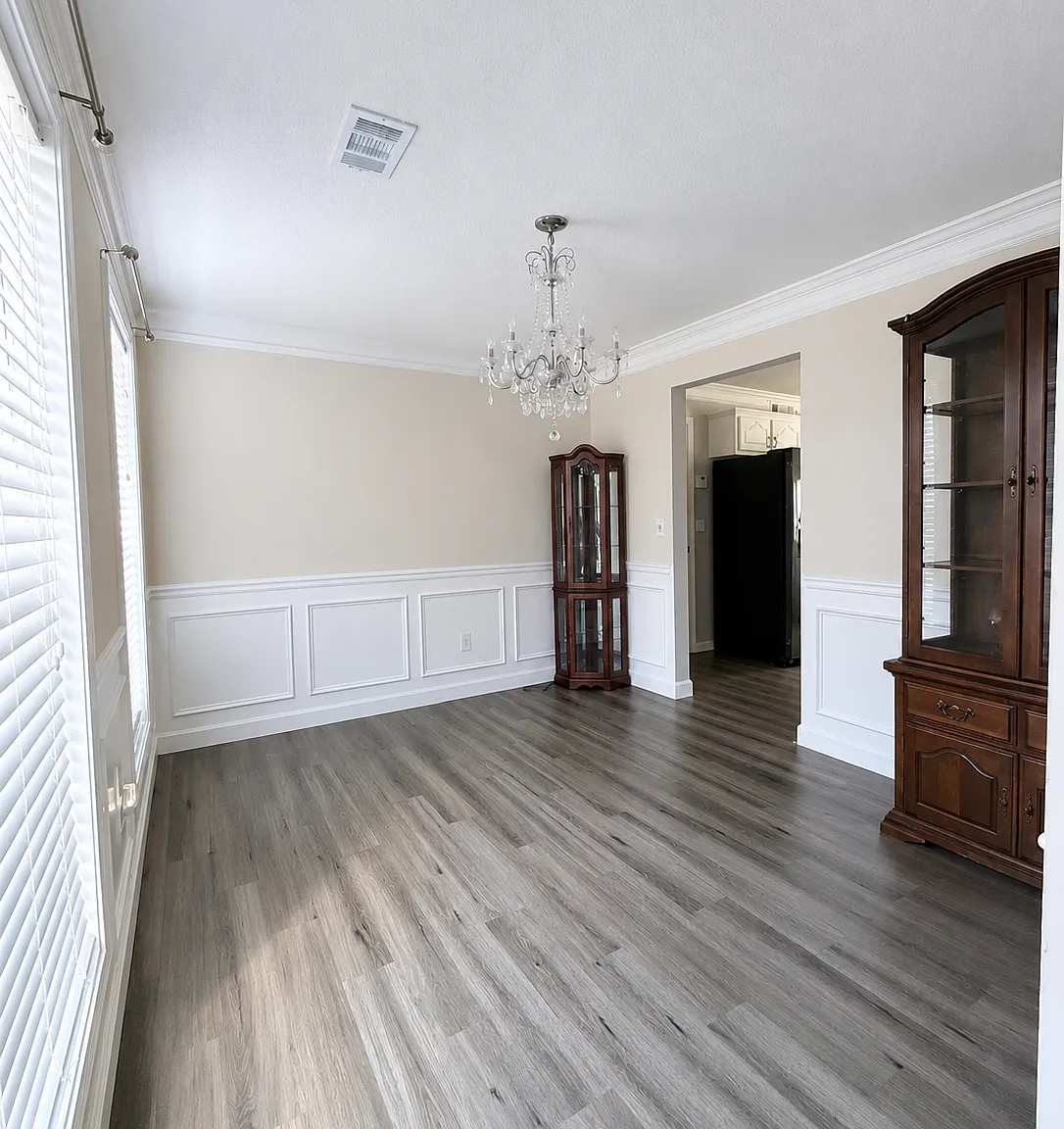 4 bed, 2.5 bath, 2128 sqft, $2,500 — Photo 4