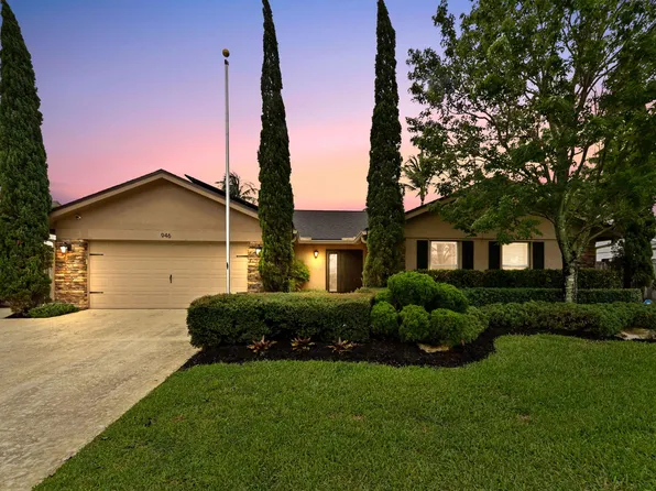 946 NW 10th Street, Boynton Beach, FL 33426