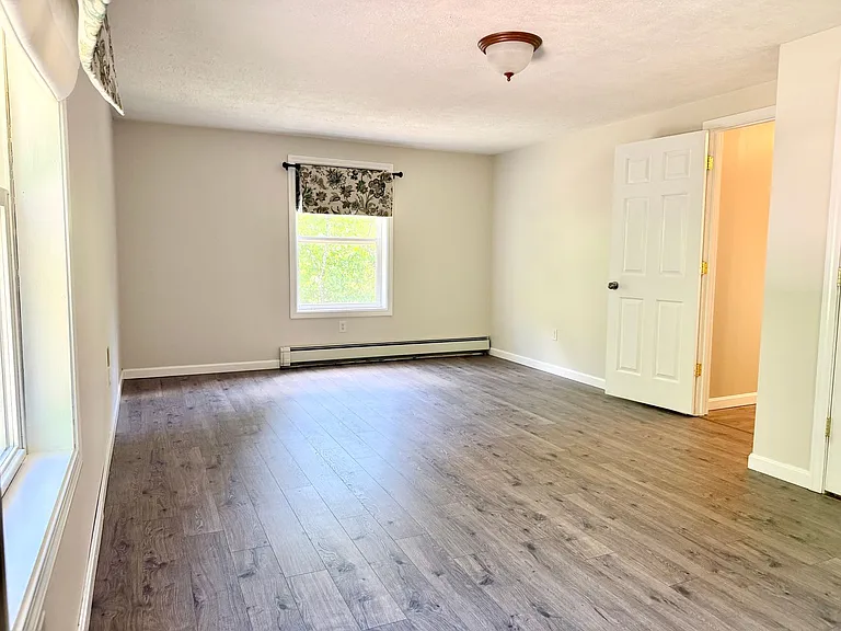 7 Gollums Way — Photo 31