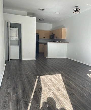 2nd image of 317 Port Pleasant Dr