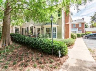 36 Mount Vernon Cir, Sandy Springs, GA 30338