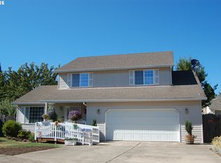 1433 NE Kristin Ct, McMinnville, OR