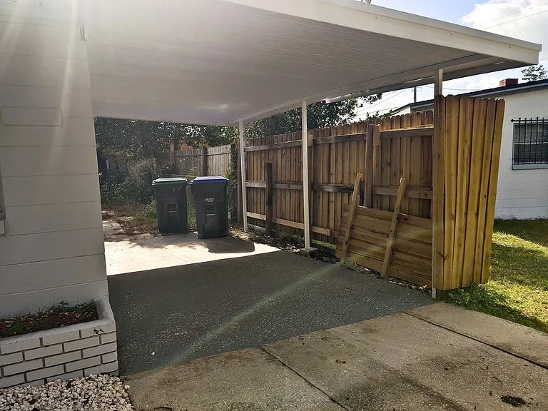 5500 Balboa Dr — Photo 16