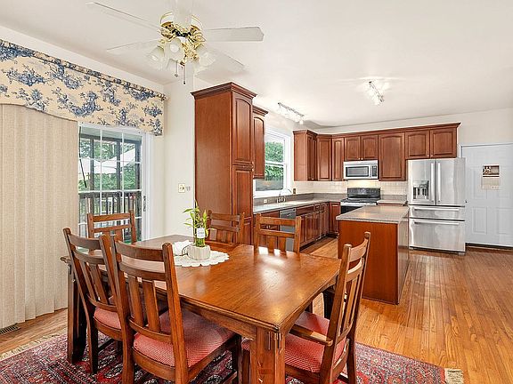 5th image of 6908 Lakeland Way
