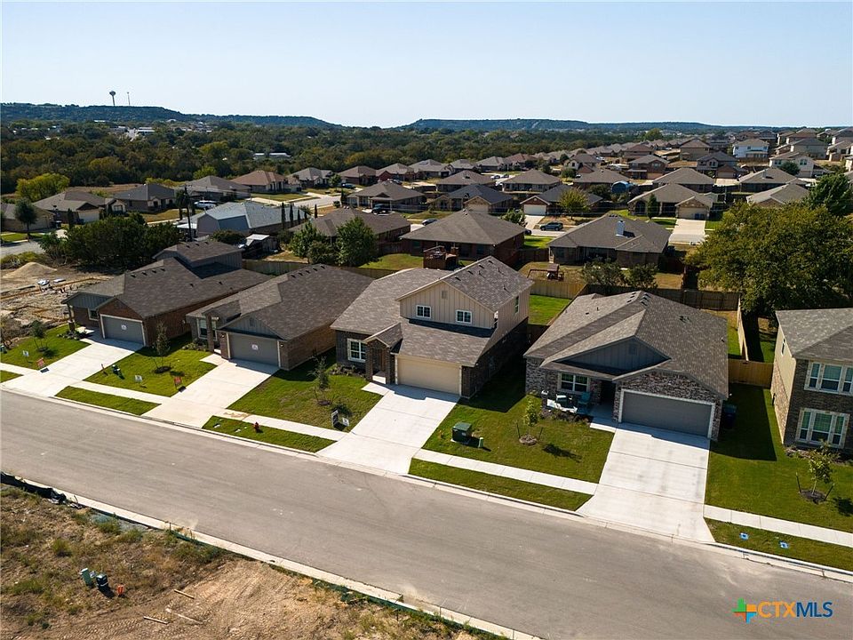 1st image of 1414 Lindsey Dr
