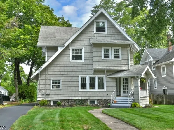 327 Franklin Ave, Ridgewood Village, NJ 07450