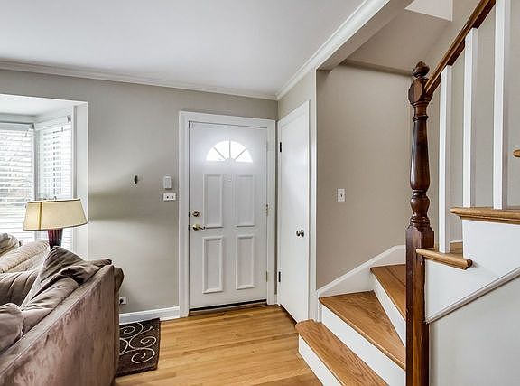 3rd image of 7754 W Bryn Mawr Ave
