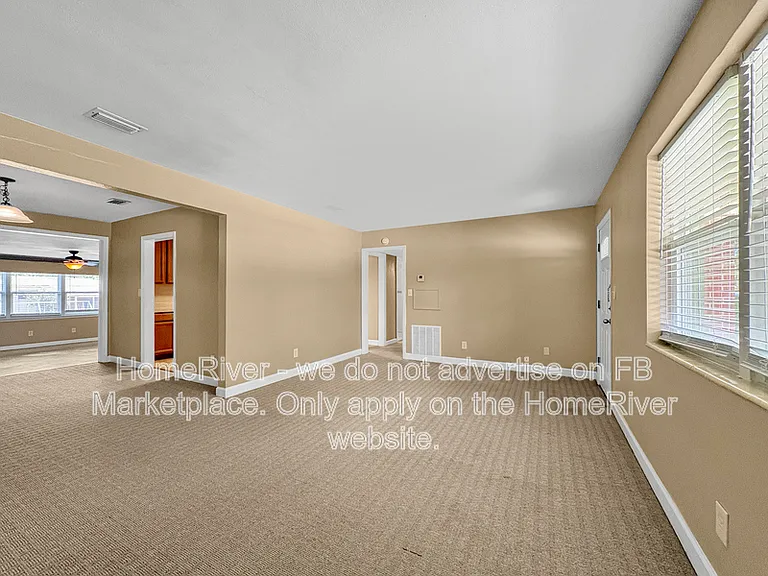 909 Arlingwood Ave — Photo 8