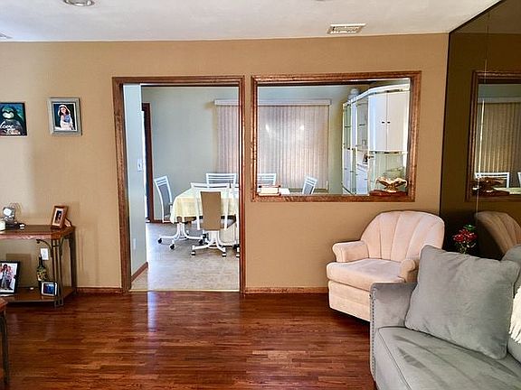 2nd image of 28 Southward Ave