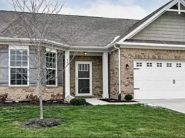 802 Declaration Dr, Pittsboro, IN 46167