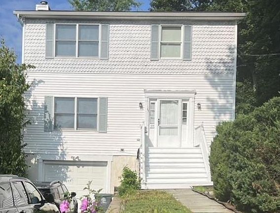 3rd image of 23 Mount Morris Ave