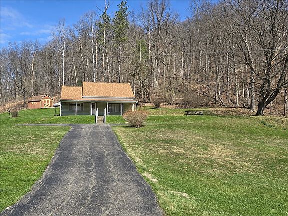 2nd image of 498 Lardintown Rd