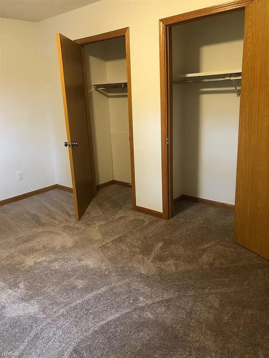 2 bed, 1.0 bath, 835 sqft, $950 — Photo 4