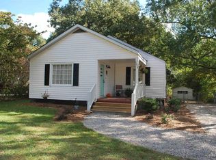 1604 Lakeview Ave, Camden, SC 29020