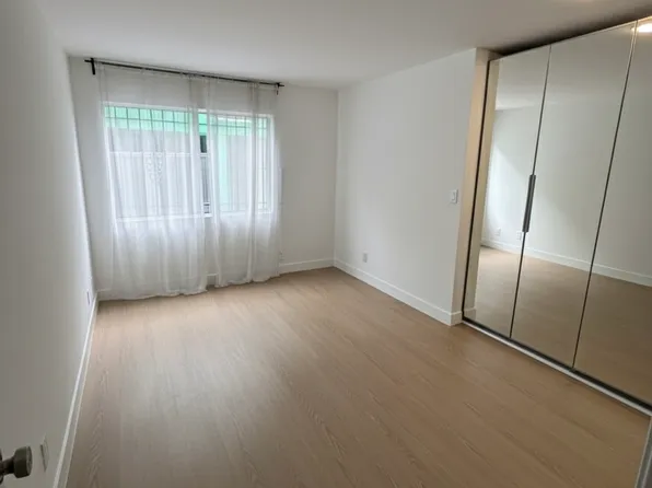 1341 Berkeley St APT 4, Santa Monica, CA 90404