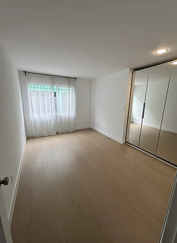 1341 Berkeley St #4 Photo 1