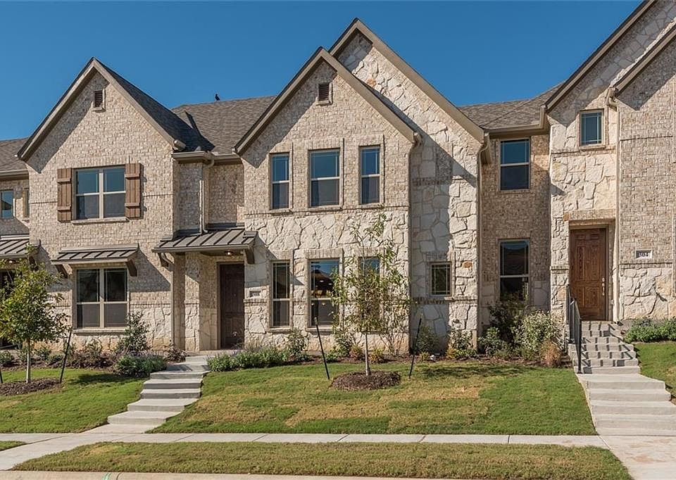 1st image of 308 Tottenham Ct