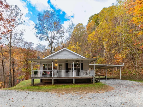 418 Milk Sick Cv, Cullowhee, NC 28723
