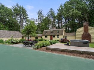 11 Orchard Ln, Wayland, MA 01778