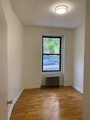 5th image of 155 E 99th St #A2