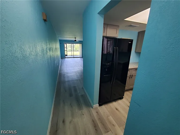 1055 Palm Ave #214 — Photo 6