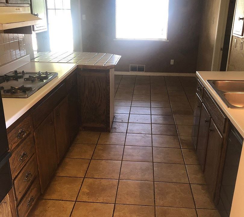 1st image of 7627 Loma Vista Dr